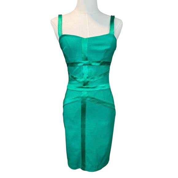 Green Bebe mini Bodycon bandage dress.  Size S/P - Picture 1 of 6